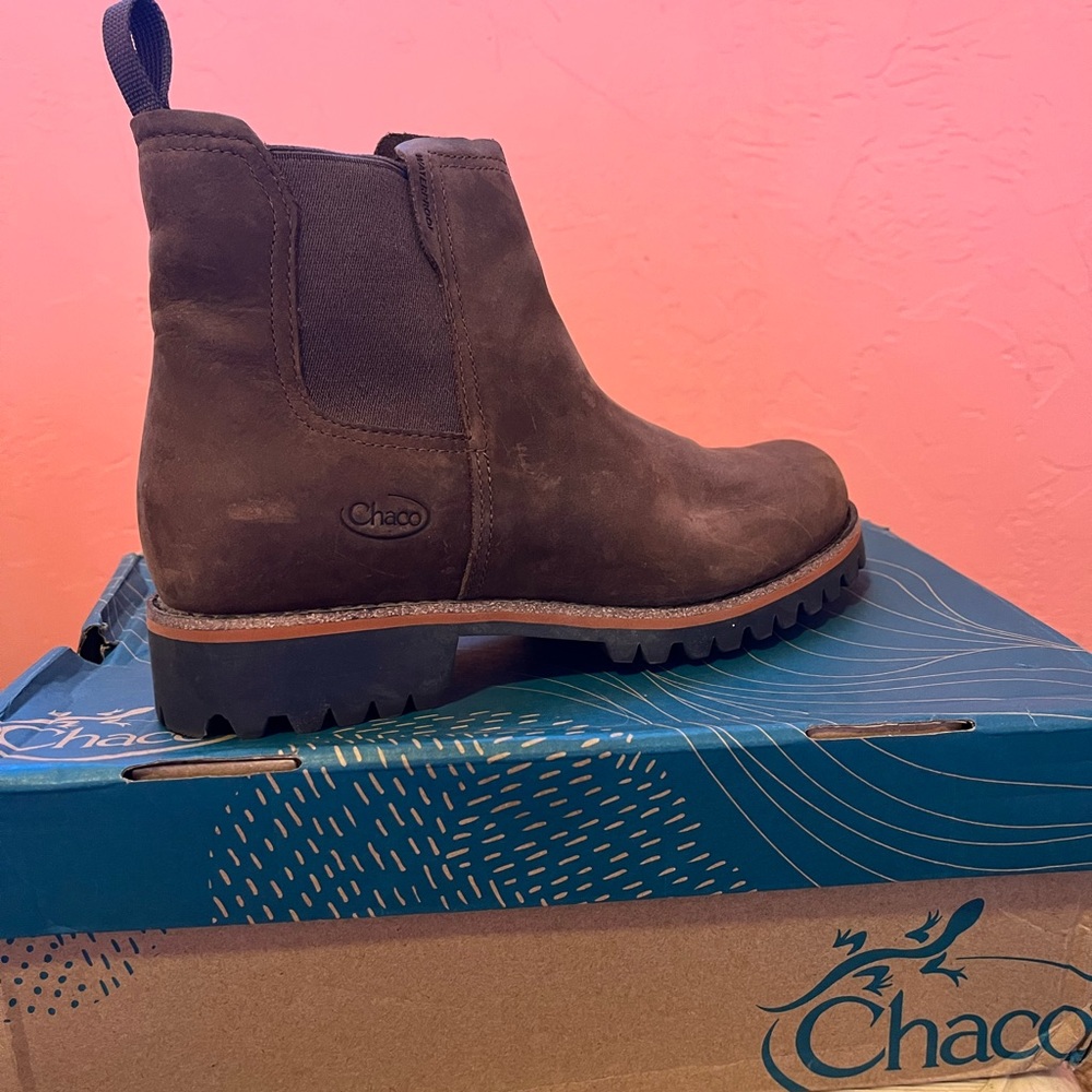 They are Chaco brown and orange boots with great traction.